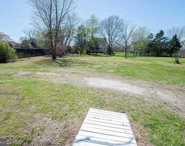 602 E Main Street - Photo Thumbnail 15