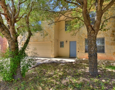 233 Brandons Way - Photo Thumbnail 2