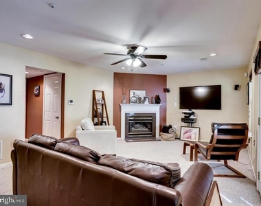 7829 Quill Point Drive - Photo Thumbnail 14