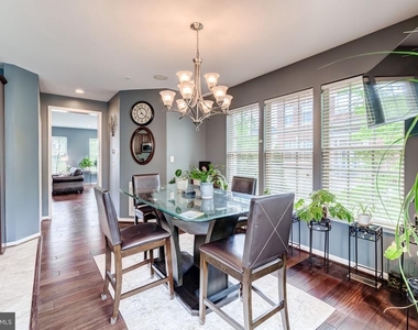 510 Overlook Park Drive - Photo Thumbnail 23