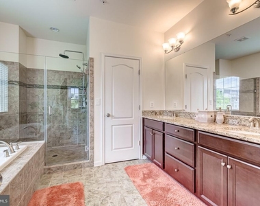 510 Overlook Park Drive - Photo Thumbnail 38