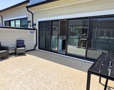 612 Leigh - Photo Thumbnail 53