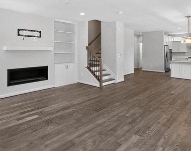 612 Leigh - Photo Thumbnail 24