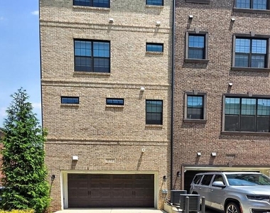 612 Leigh - Photo Thumbnail 62