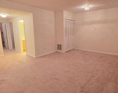 12723 Sullivan Court - Photo Thumbnail 15