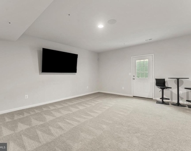 11007 Meridian Hill Way - Photo Thumbnail 43