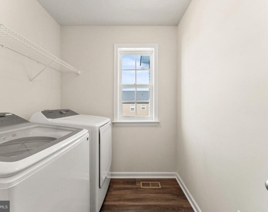11007 Meridian Hill Way - Photo Thumbnail 24