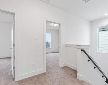 1531 N Red Bud Ln - Photo Thumbnail 19