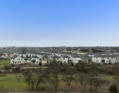 1531 N Red Bud Ln - Photo Thumbnail 31