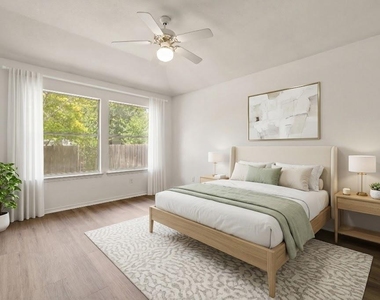 903 Luke Ln - Photo Thumbnail 12