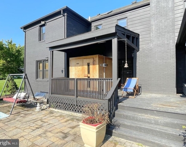13209 Lantern Hollow Drive - Photo Thumbnail 6