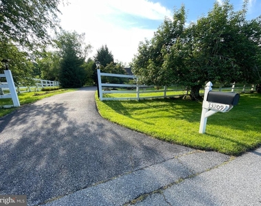 13209 Lantern Hollow Drive - Photo Thumbnail 64