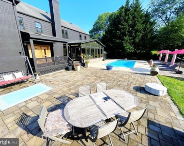 13209 Lantern Hollow Drive - Photo Thumbnail 13