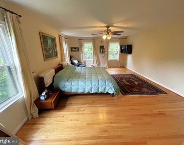 13209 Lantern Hollow Drive - Photo Thumbnail 22
