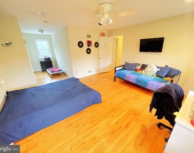 13209 Lantern Hollow Drive - Photo Thumbnail 34