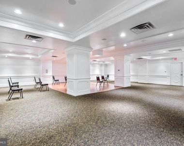 5225 Pooks Hill Road - Photo Thumbnail 15