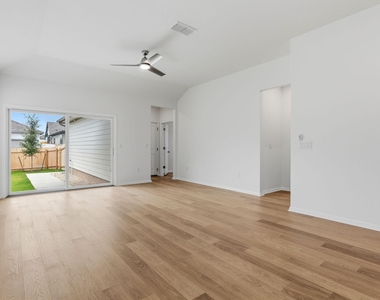 183 Glocken Ln - Photo Thumbnail 18