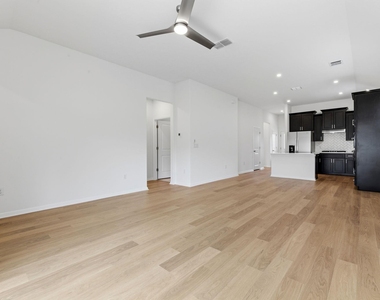 183 Glocken Ln - Photo Thumbnail 20