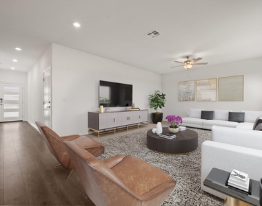 2902 Tavern Dr - Photo Thumbnail 3