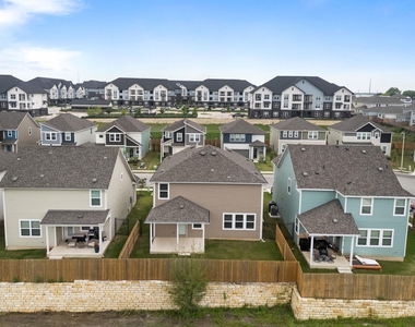 2902 Tavern Dr - Photo Thumbnail 35