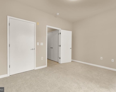 1201 E West Highway - Photo Thumbnail 23