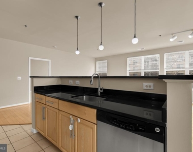 1201 E West Highway - Photo Thumbnail 13