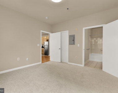 1201 E West Highway - Photo Thumbnail 18