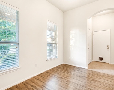 1180 Arbor Knot Dr - Photo Thumbnail 1