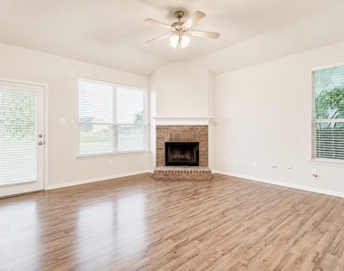 1180 Arbor Knot Dr - Photo Thumbnail 2