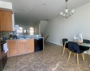 7237 Yesterday Lane - Photo Thumbnail 13