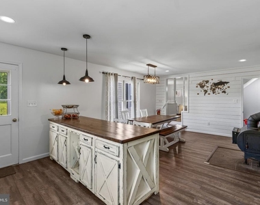 6510 Haviland Mill Road - Photo Thumbnail 10