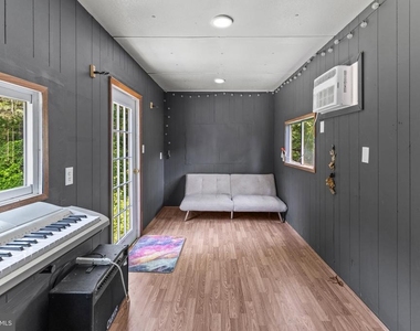 6510 Haviland Mill Road - Photo Thumbnail 31