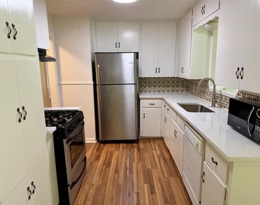 5510 Delwood Dr - Photo Thumbnail 5