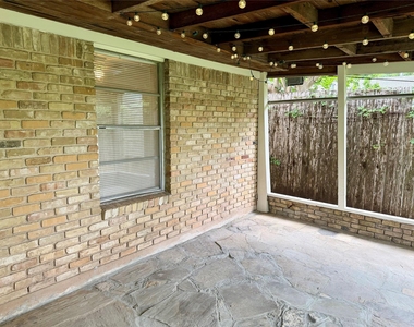 5510 Delwood Dr - Photo Thumbnail 15