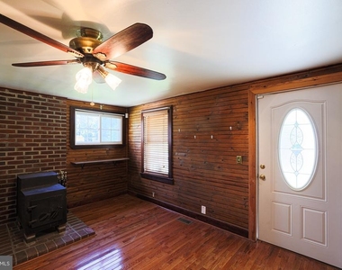 2412 Rocks Road - Photo Thumbnail 19