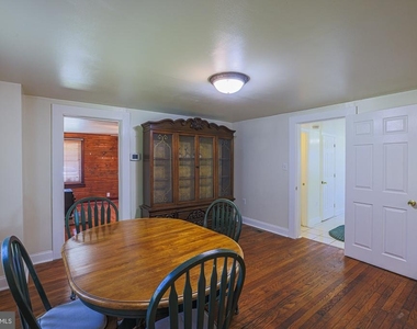 2412 Rocks Road - Photo Thumbnail 25