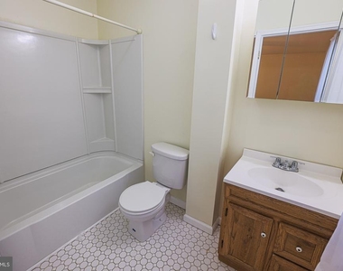 2412 Rocks Road - Photo Thumbnail 46