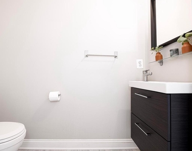 735 Perthshire Place - Photo Thumbnail 23
