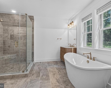 1490 Thurston Road - Photo Thumbnail 23