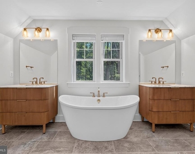 1490 Thurston Road - Photo Thumbnail 22