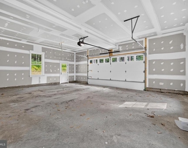 1490 Thurston Road - Photo Thumbnail 43