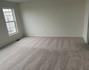 1822 Wheyfield Drive - Photo Thumbnail 15