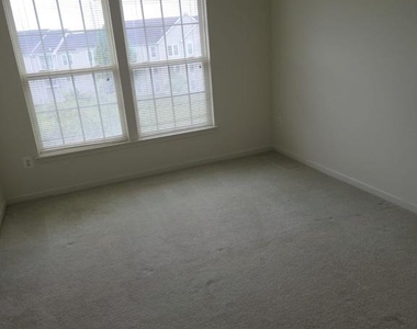 6645 Mcgrath Place - Photo Thumbnail 17