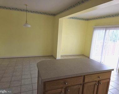 6645 Mcgrath Place - Photo Thumbnail 7