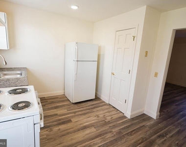 800 Travers Street - Photo Thumbnail 7