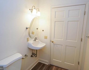 800 Travers Street - Photo Thumbnail 19