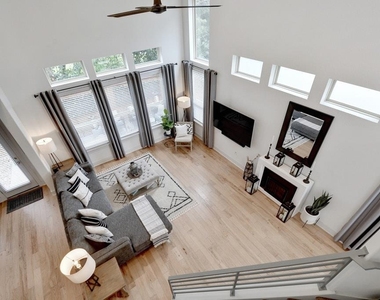 9710 Tanglemede St - Photo Thumbnail 16