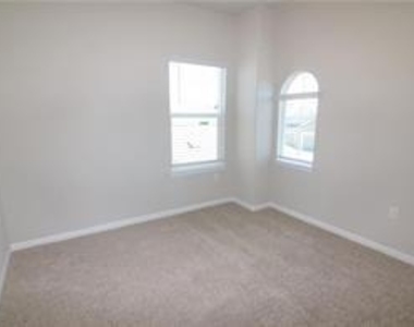 14204 Handel Dr - Photo Thumbnail 26