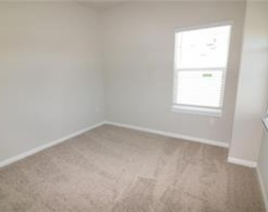 14204 Handel Dr - Photo Thumbnail 24