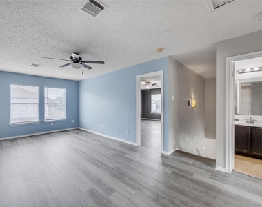 2514 Byfield Dr - Photo Thumbnail 26